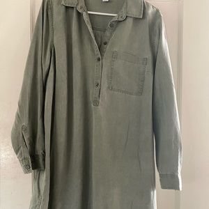 Old navy collar dress